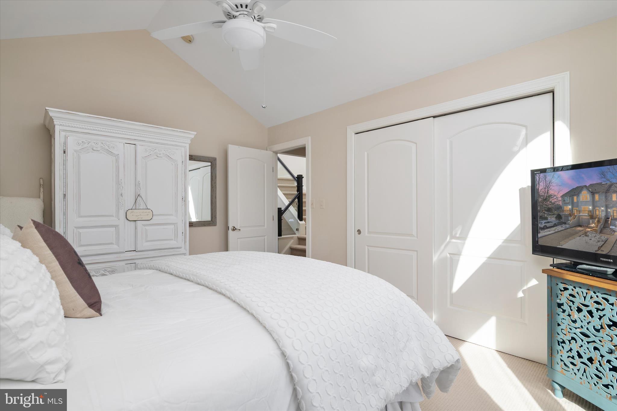 CHESAPEAKE HARBOUR - Residential