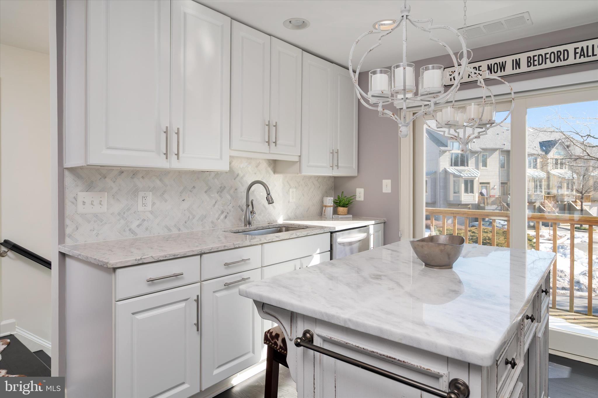 CHESAPEAKE HARBOUR - Residential