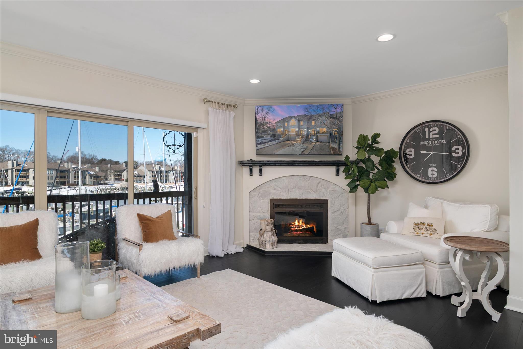 CHESAPEAKE HARBOUR - Residential