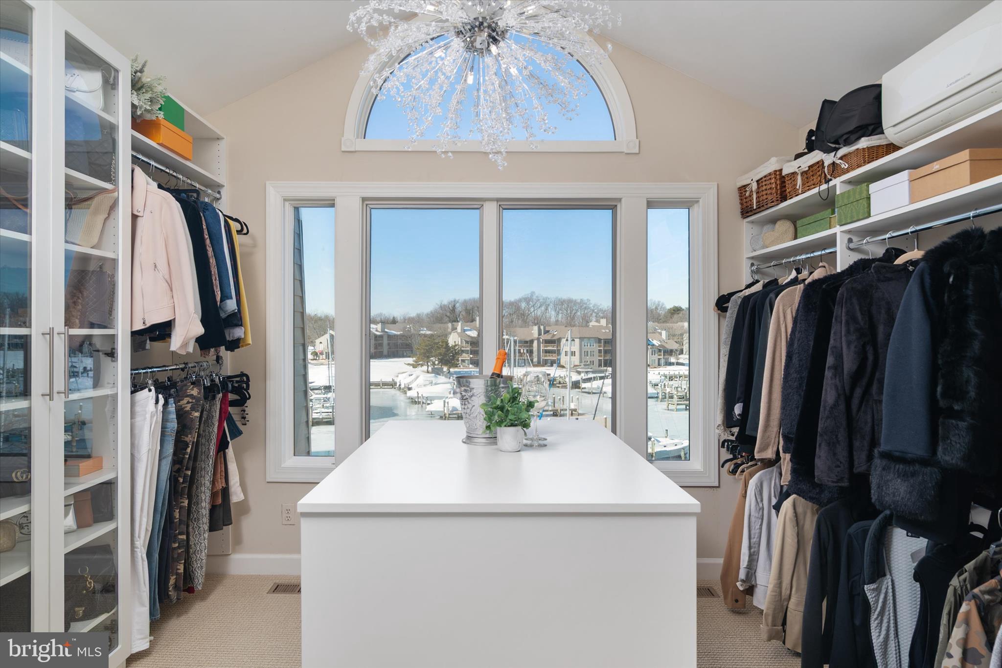 CHESAPEAKE HARBOUR - Residential