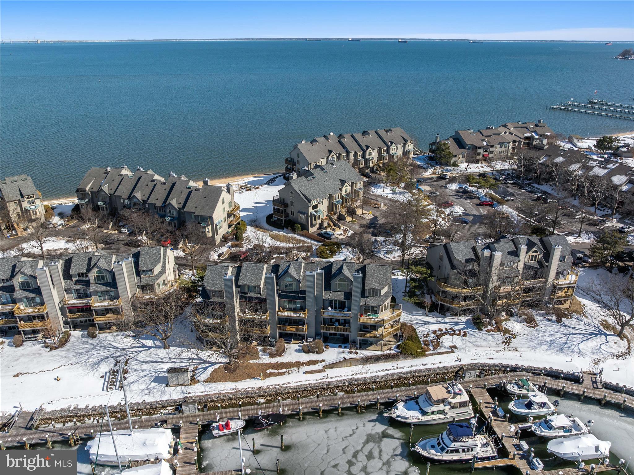 CHESAPEAKE HARBOUR - Residential