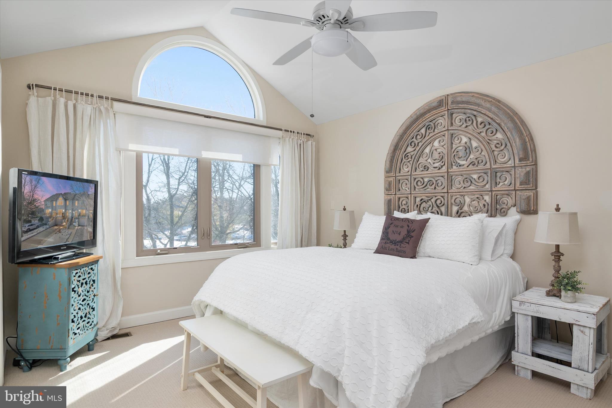 CHESAPEAKE HARBOUR - Residential