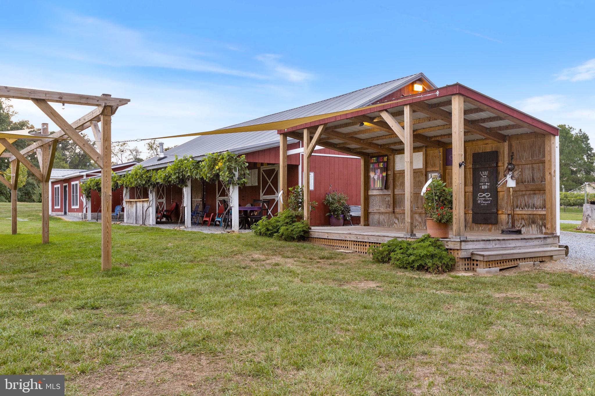 HOUGH FARM - Residential