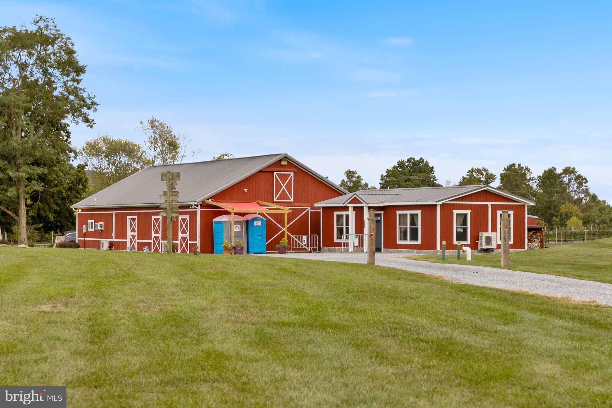 HOUGH FARM - Residential