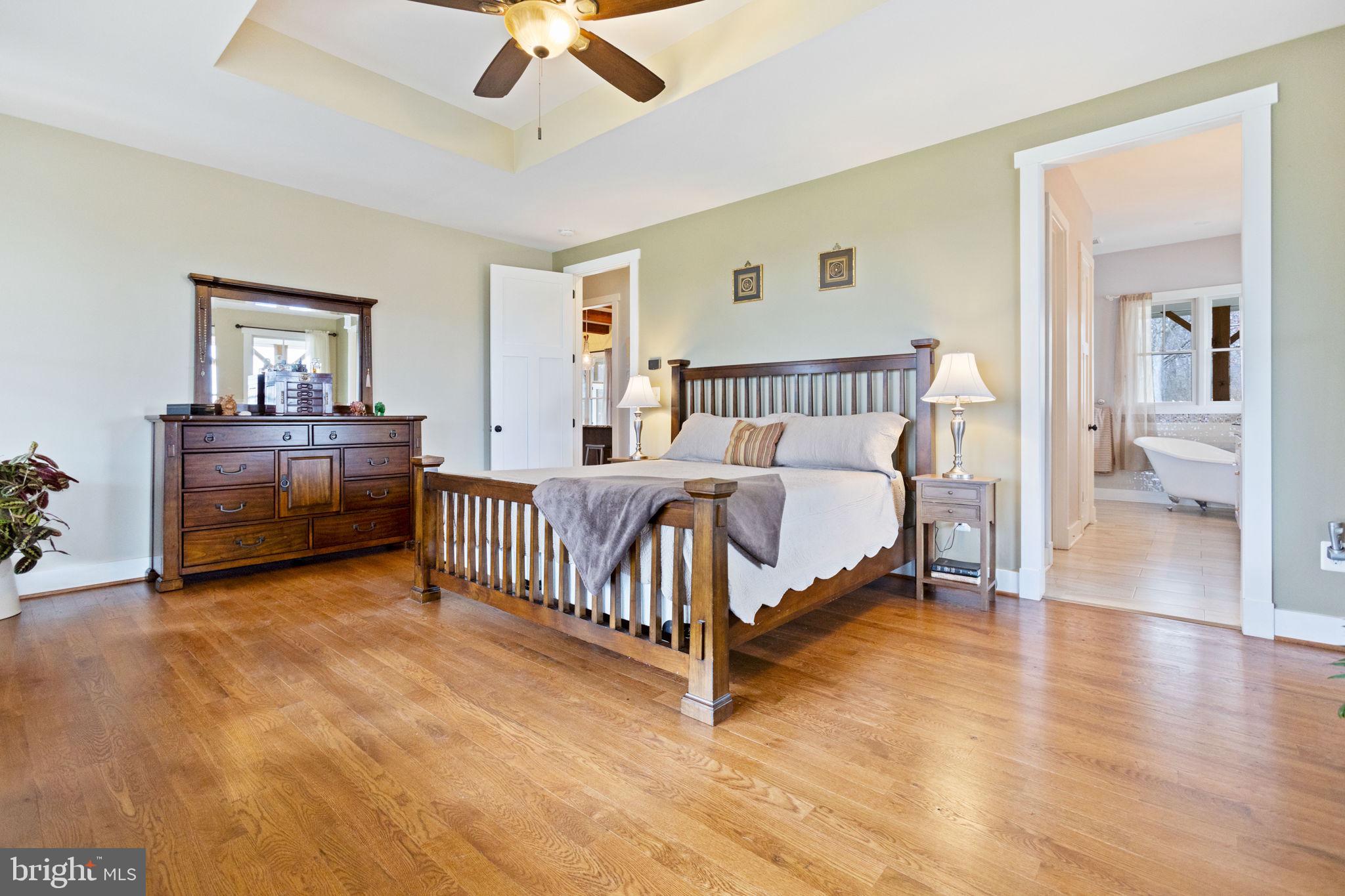 HOUGH FARM - Residential