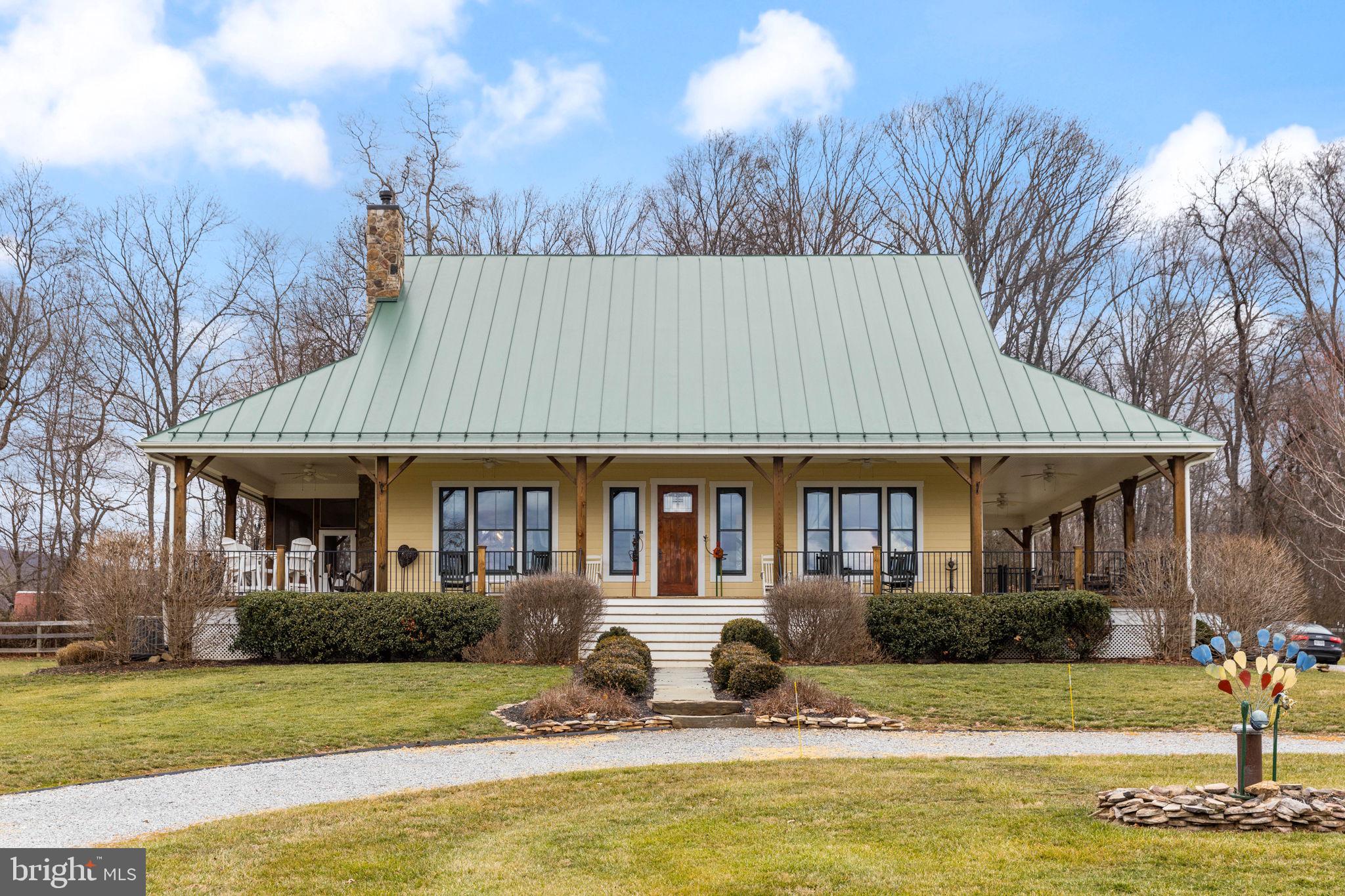 HOUGH FARM - Residential