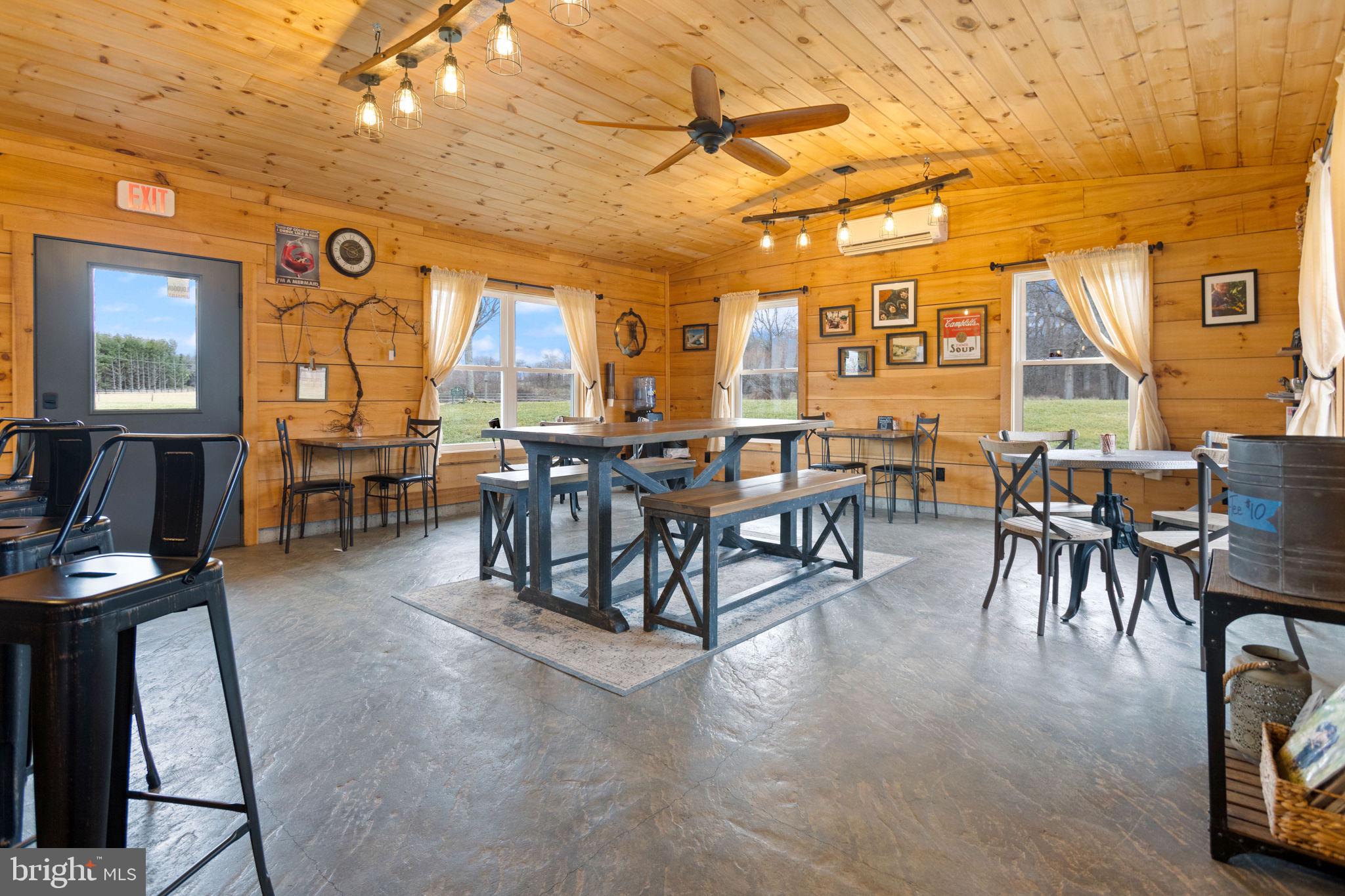 HOUGH FARM - Residential