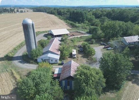 370 GRAHAMS WOODS ROAD CARLISLE PA 17015