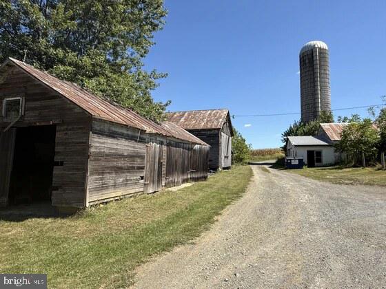 370 GRAHAMS WOODS ROAD