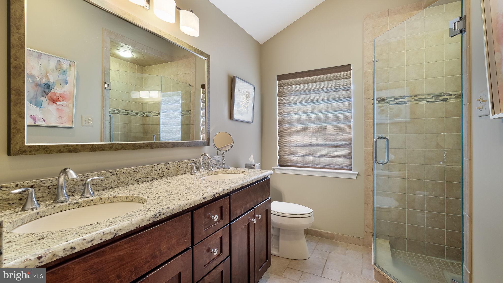 DRESHERBROOKE - Residential