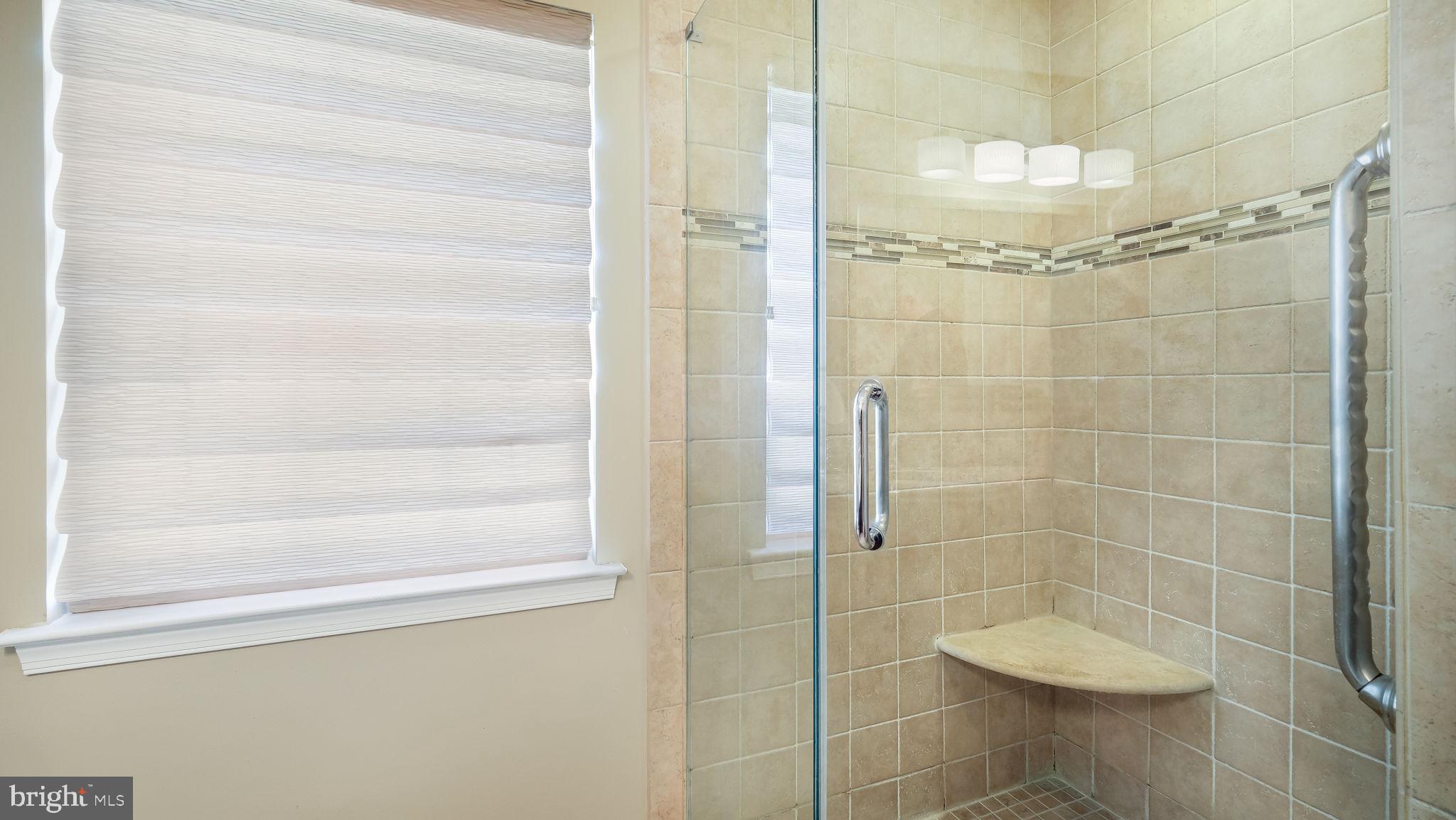 DRESHERBROOKE - Residential