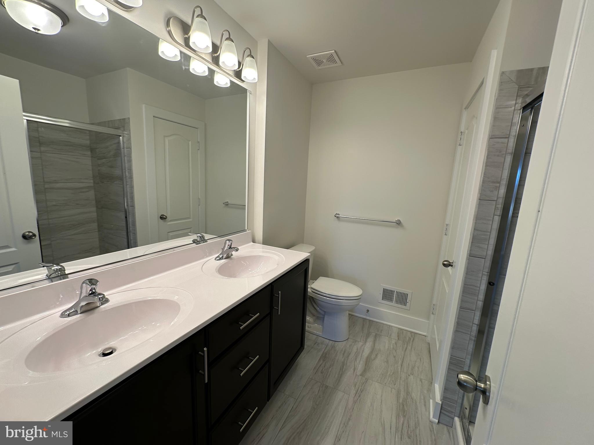 ROSEDALE GARDENS - Residential