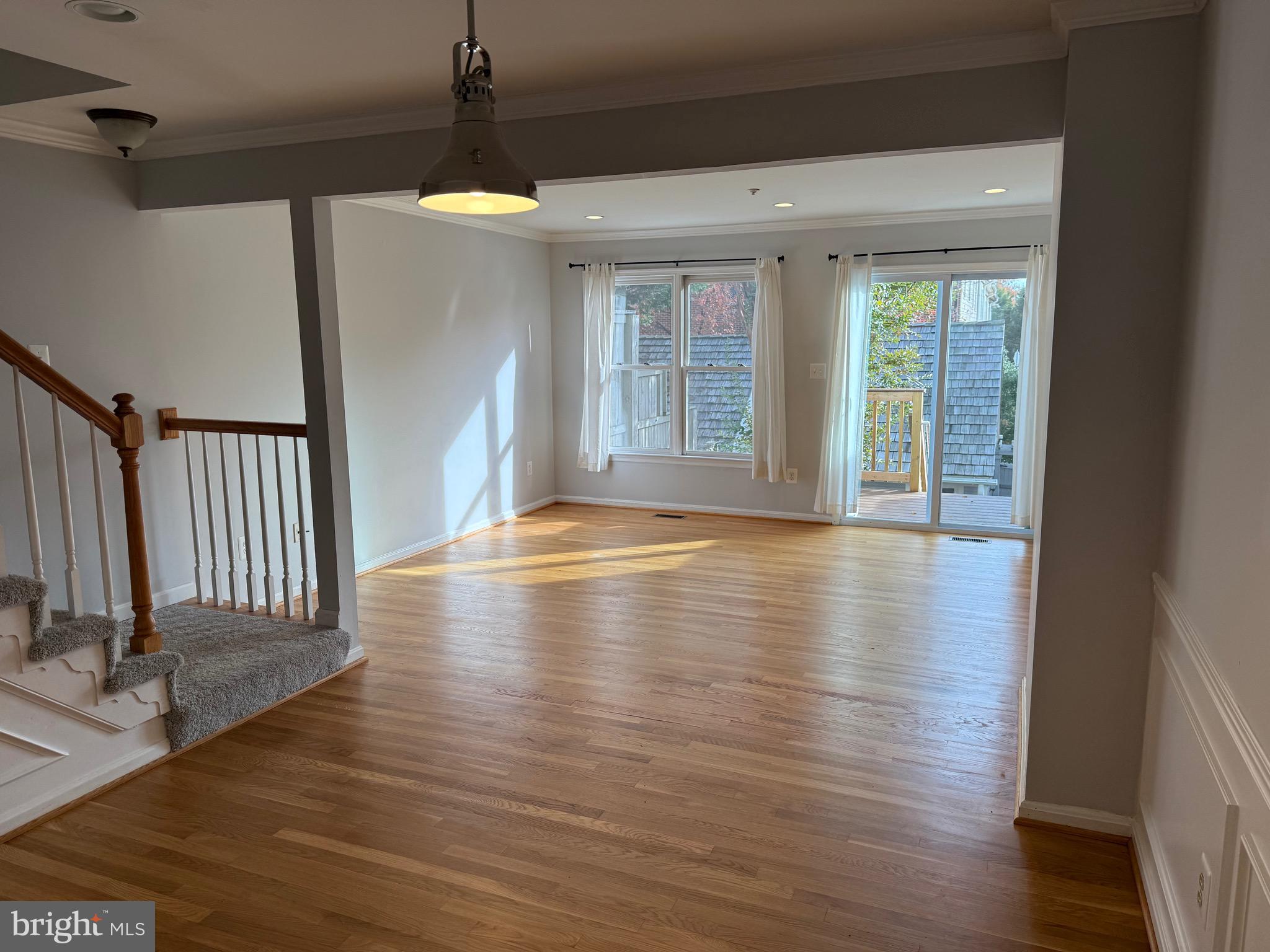 KENTLANDS - Residential Lease