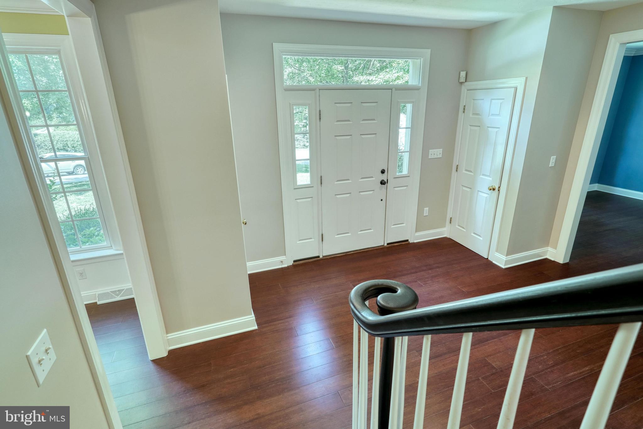 STRATHCONA HILLS - Residential