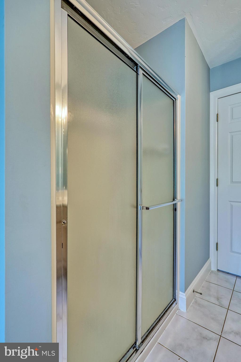 STRATHCONA HILLS - Residential