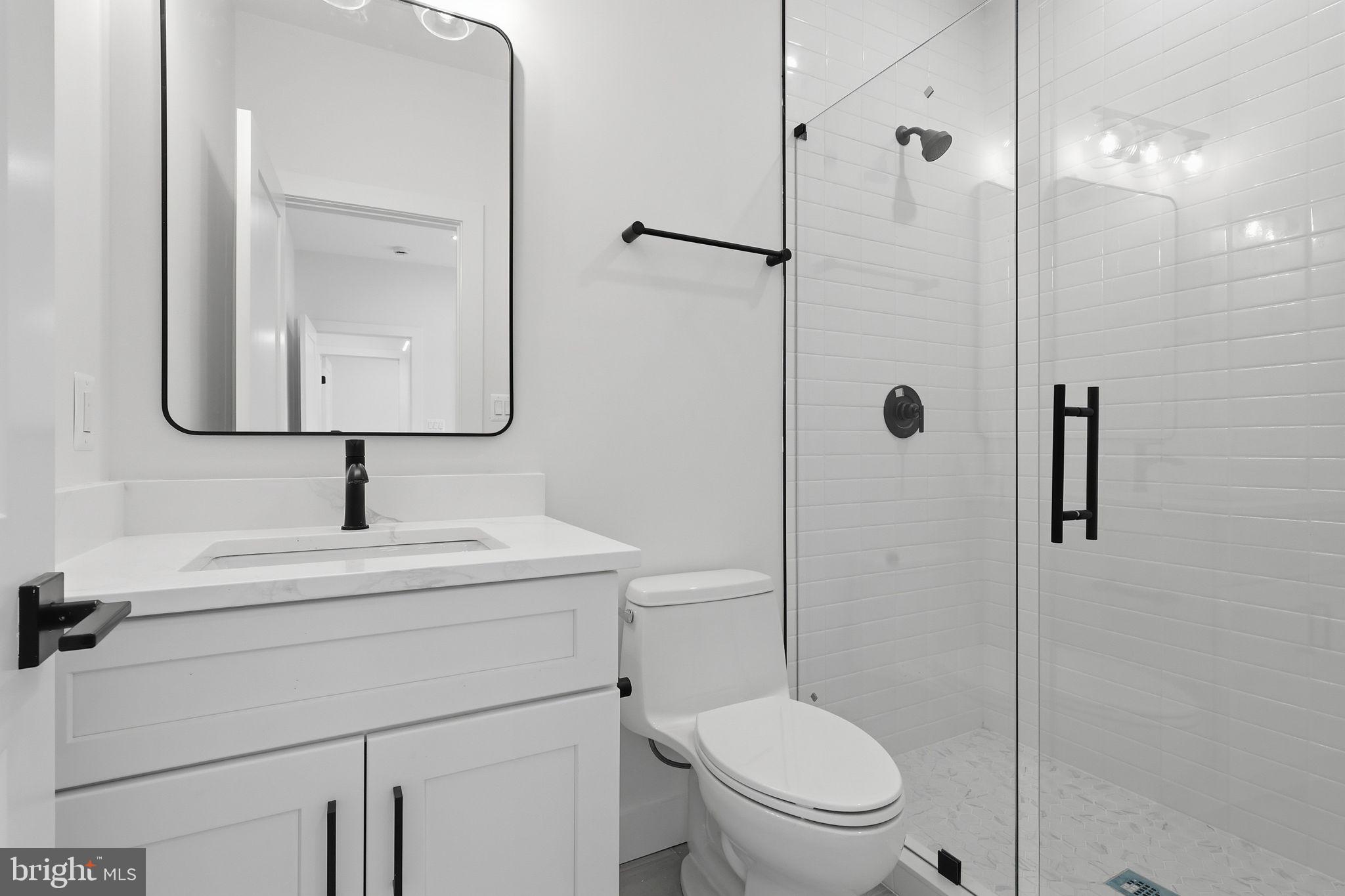 VIENNA WOODS - Residential