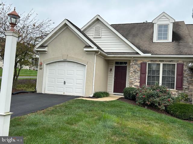 Welcome to 97 Duncan Street, located in The Crossings at Rocky Springs condo community! Carefree living in a convenient location near shopping, dining, and major routes. The Crossings is an active community featuring a clubhouse, game room, library, in-door pool, fitness center, walking trails, tennis courts, and much more! Enjoy maintenance free living with an open floor plan which features a primary suite with walk-in closet and en-suite bath, 2nd bedroom and bath. Enjoy outdoor living with a private back patio featuring a stone accent wall; perfect for entertaining or relaxing.
Schedule your appointment!