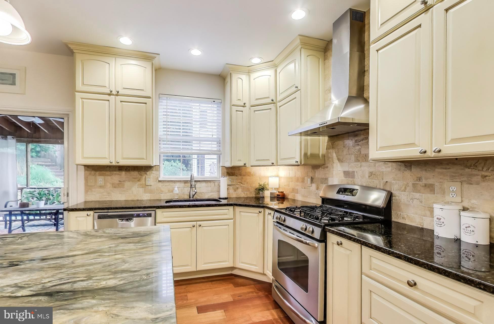 8451 CATIA LANE