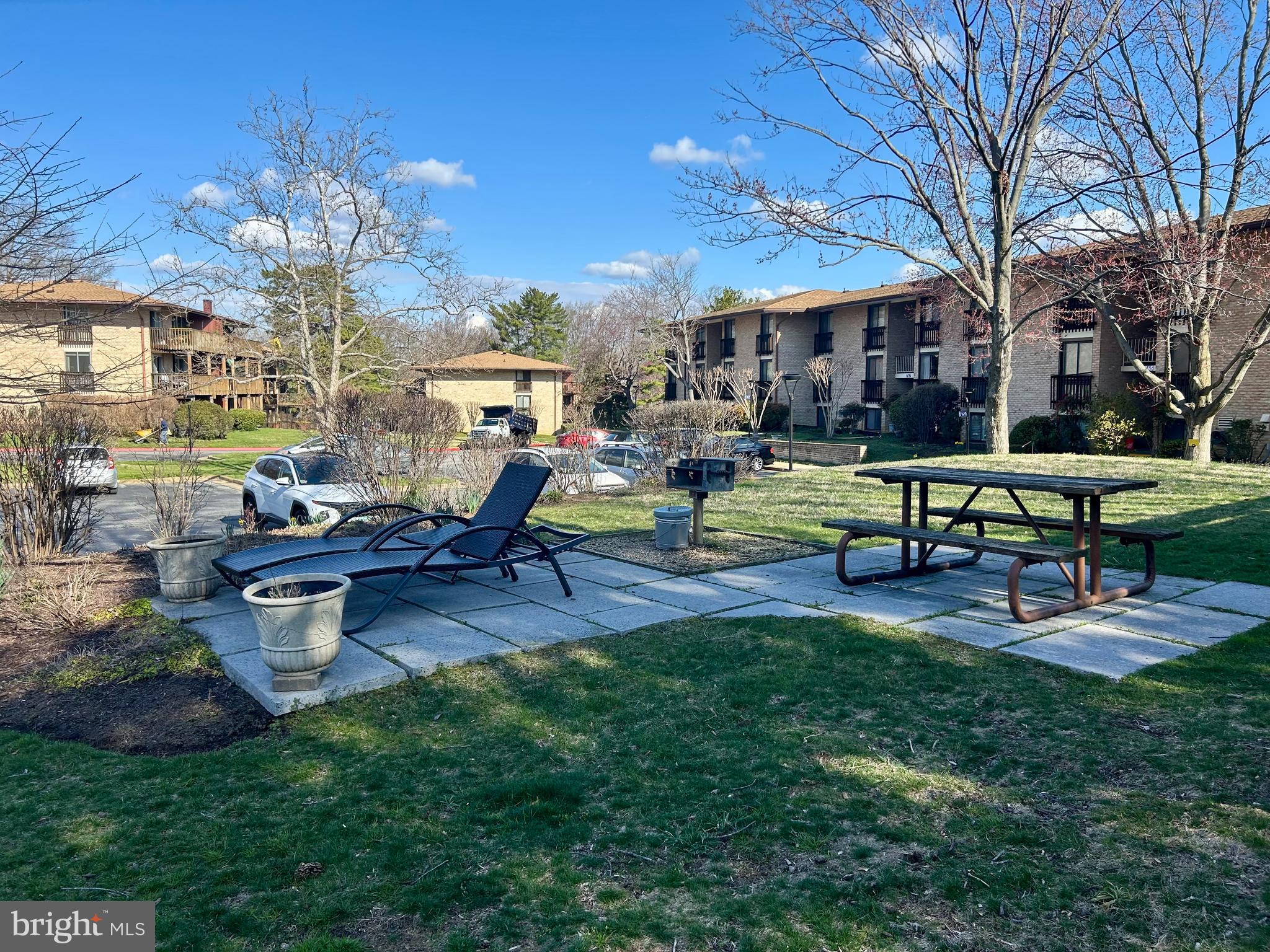 SEVERN HOUSE - Residential Lease