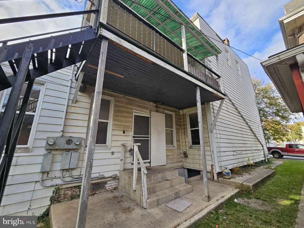 Photo of 248 Roosevelt Avenue, YORK, PA 17404 (MLS # PAYK2094288)