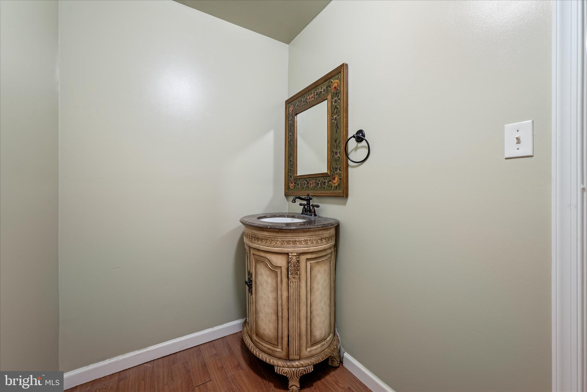 HIGH KNOB - Residential