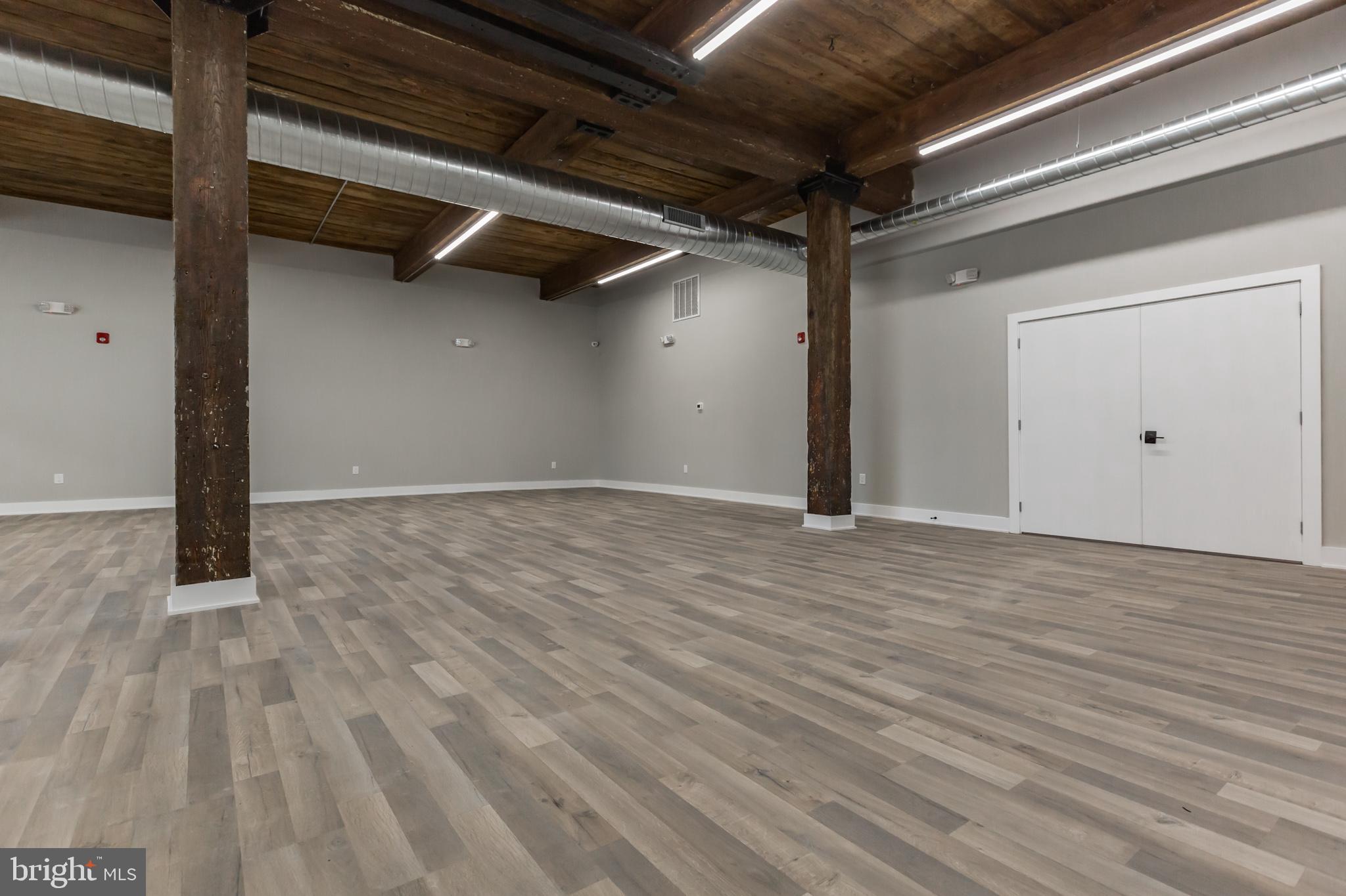 FISHTOWN - Commercial Lease