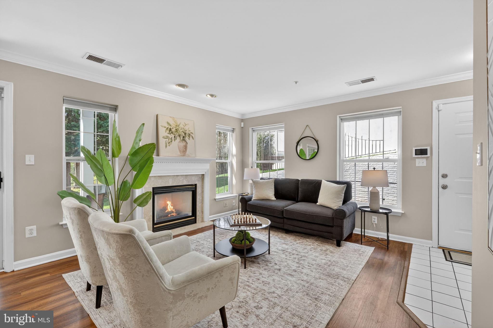 6607 THACKWELL WAY 2201