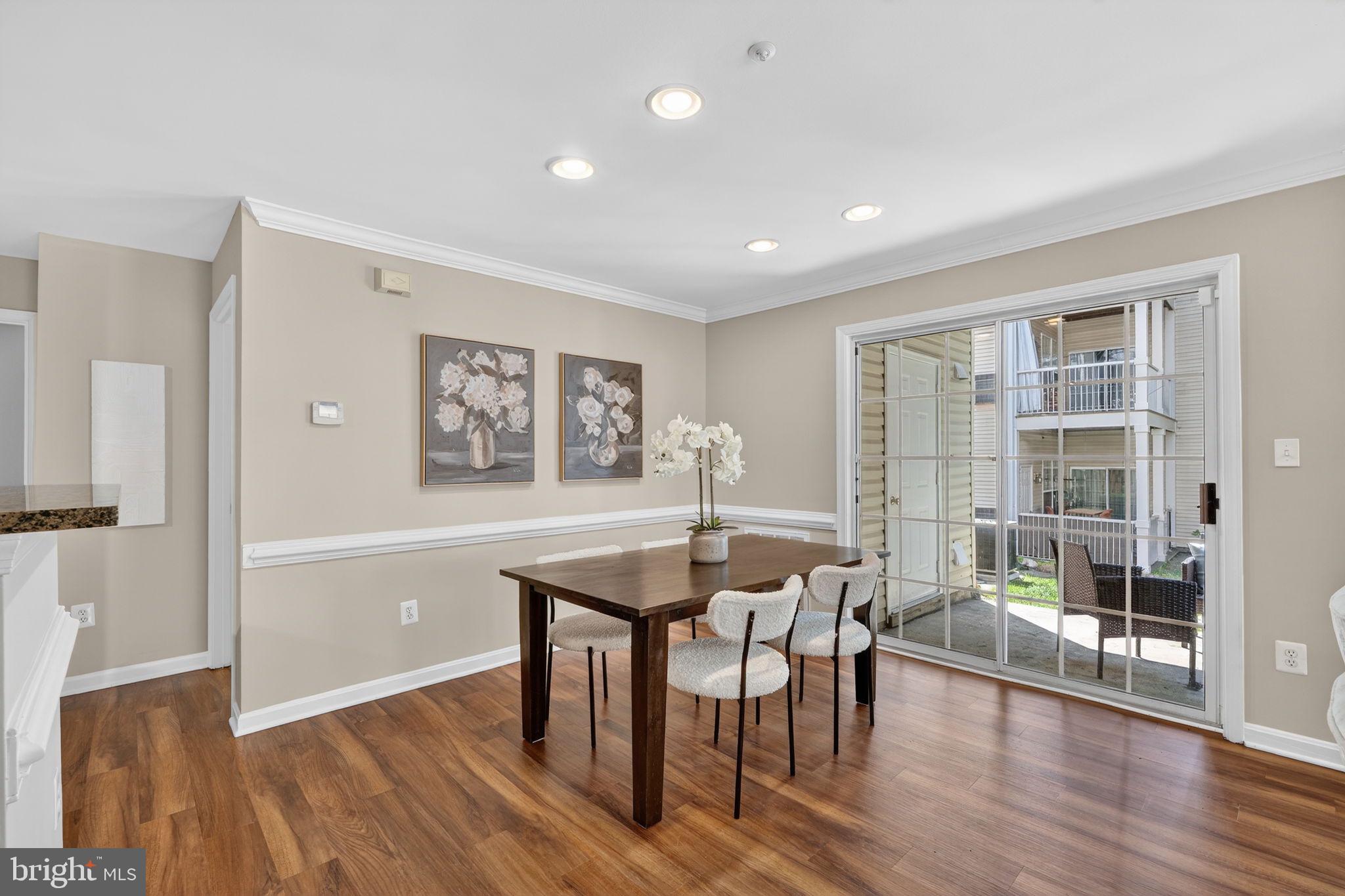 6607 THACKWELL WAY 2201