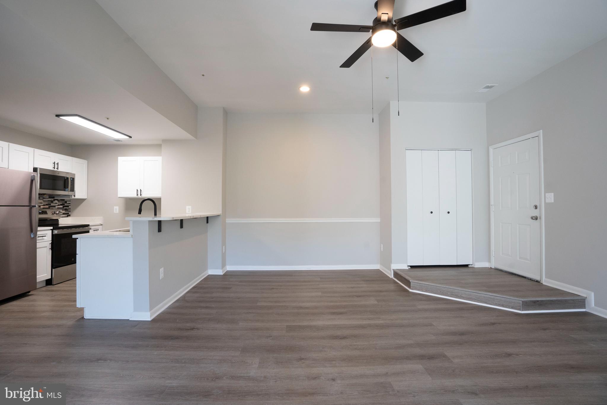 ANNAPOLIS OVERLOOK - Residential Lease