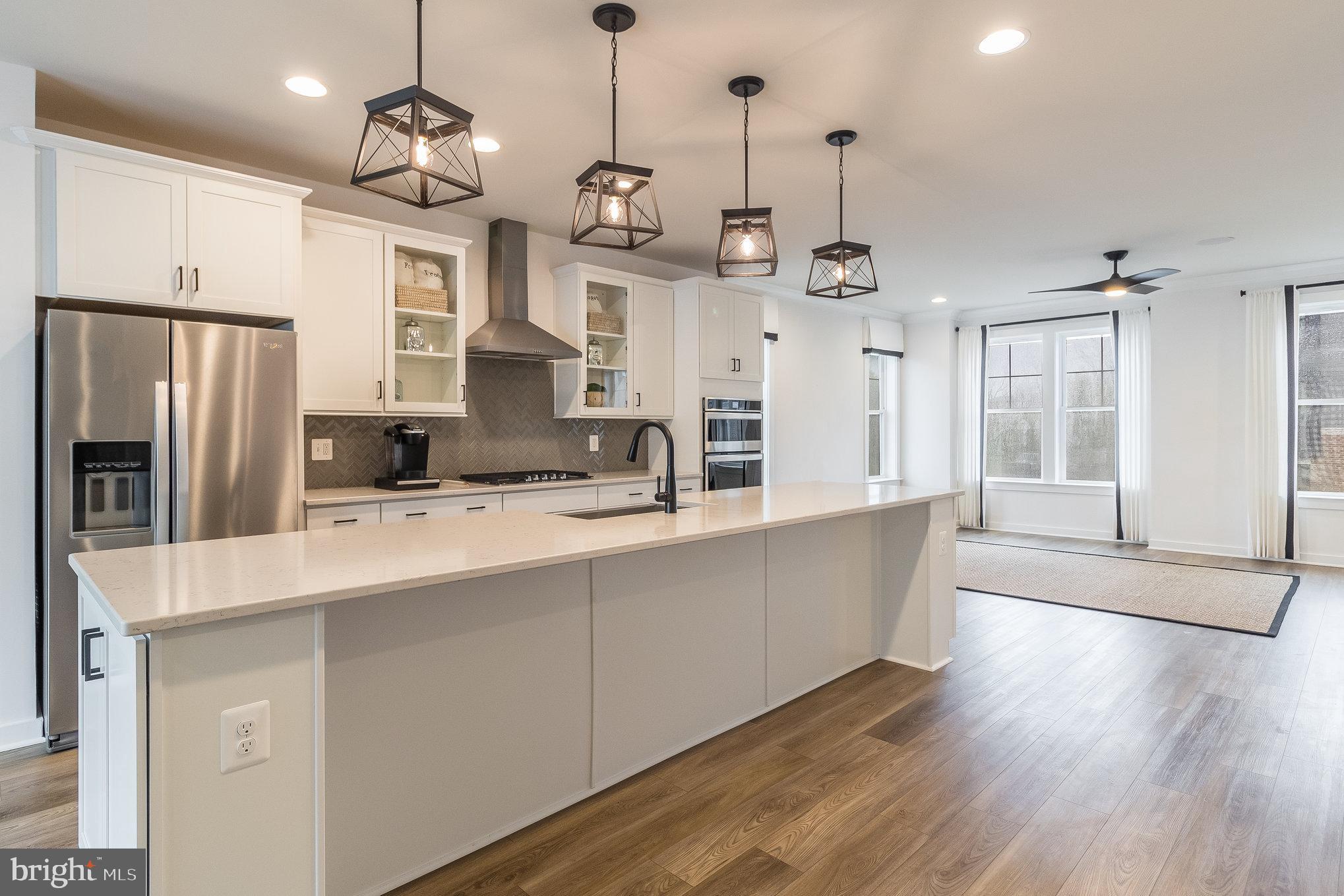 HIGHLANDER PARK - Residential