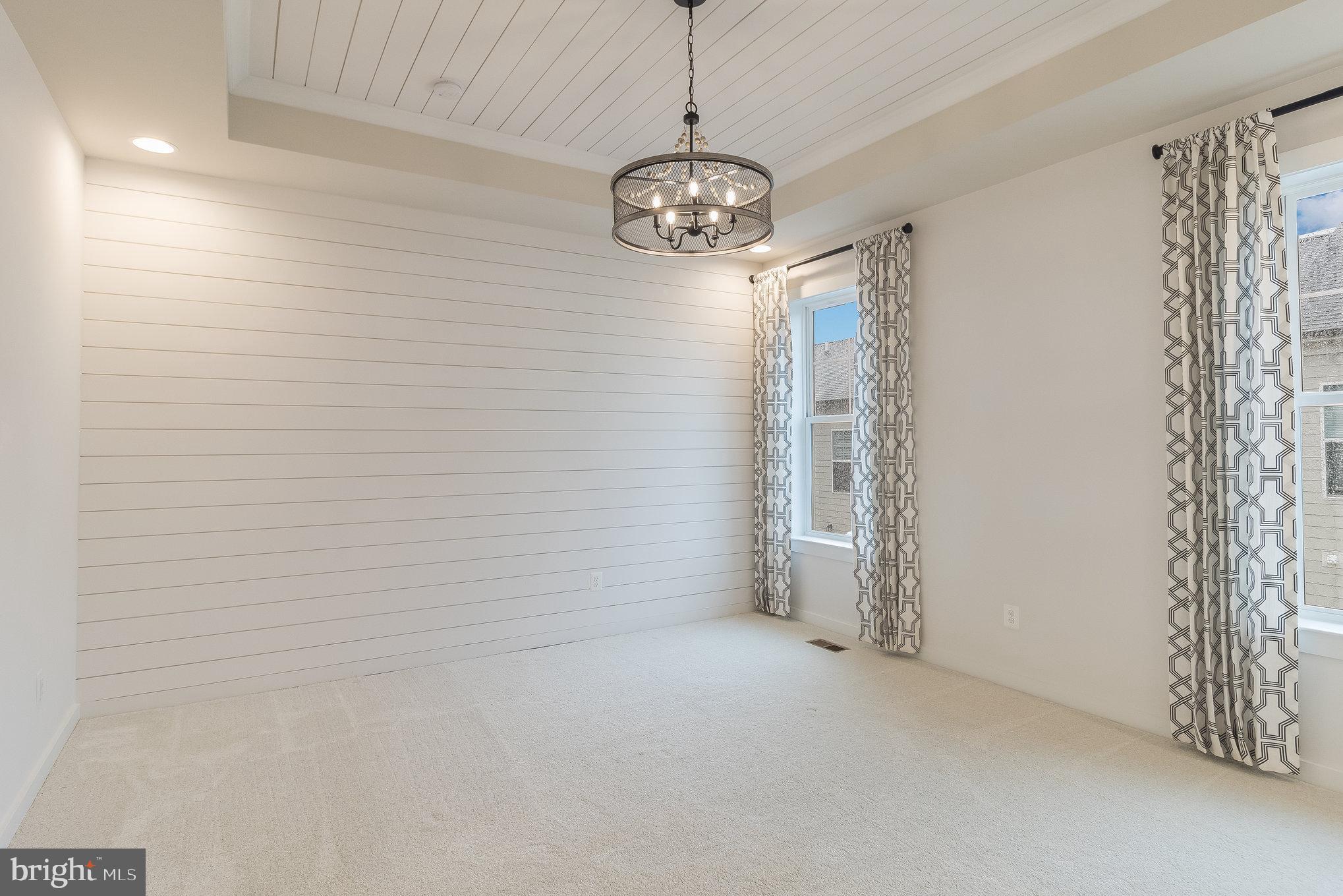 HIGHLANDER PARK - Residential