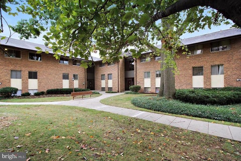 Condo For Rent - 18730 Walkers Choice Road #2<br/> MONTGOMERY VILLAGE, MD 20886