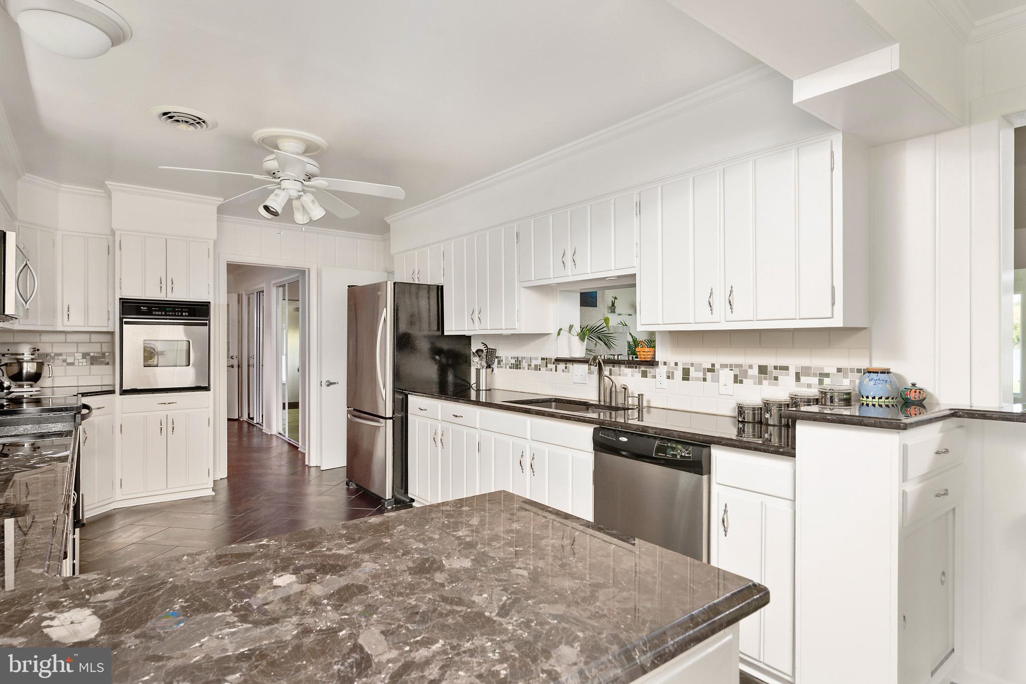 KENT ISLAND ESTATES - Residential