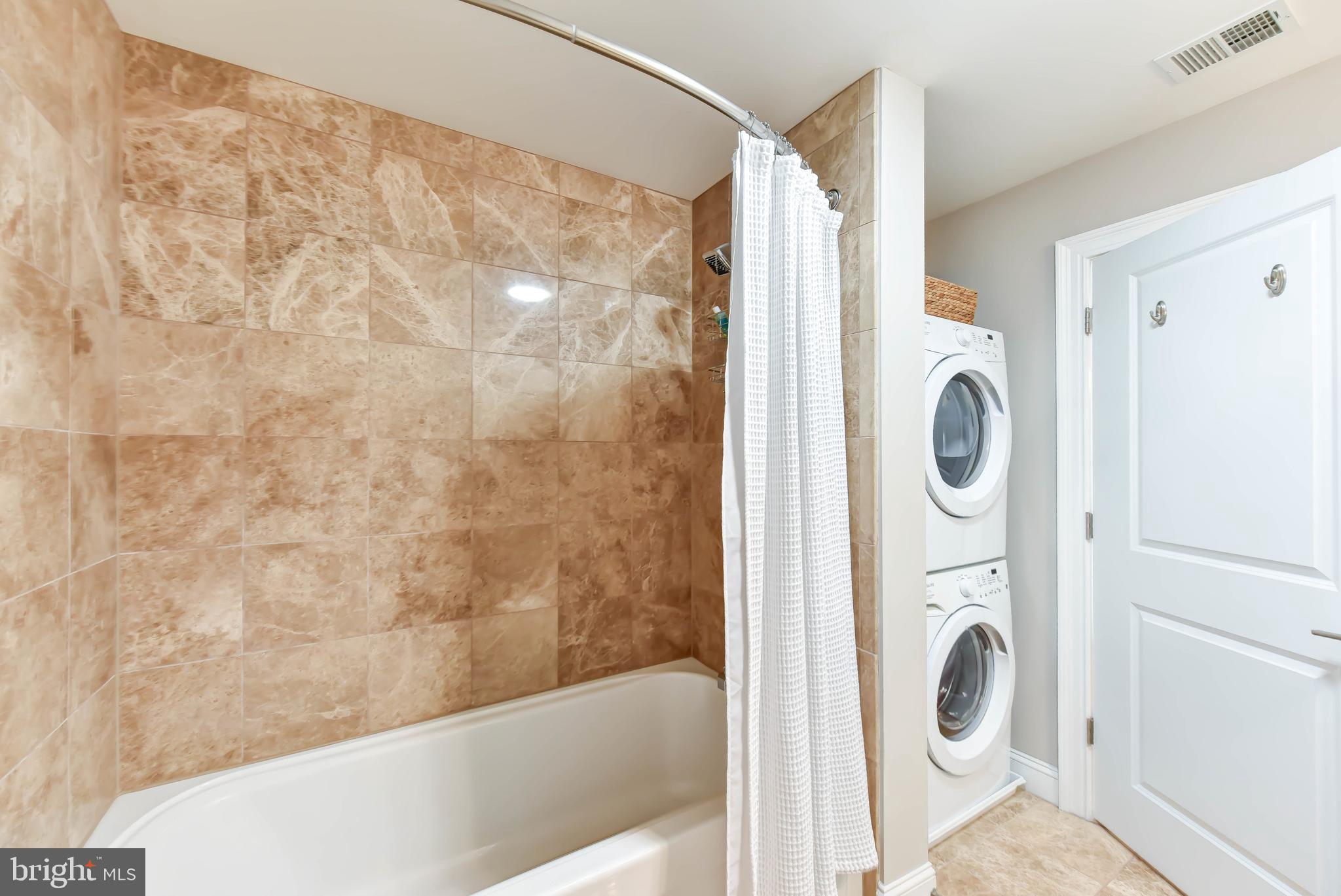 ISABELLA AT MONTICELLO MEWS - Residential