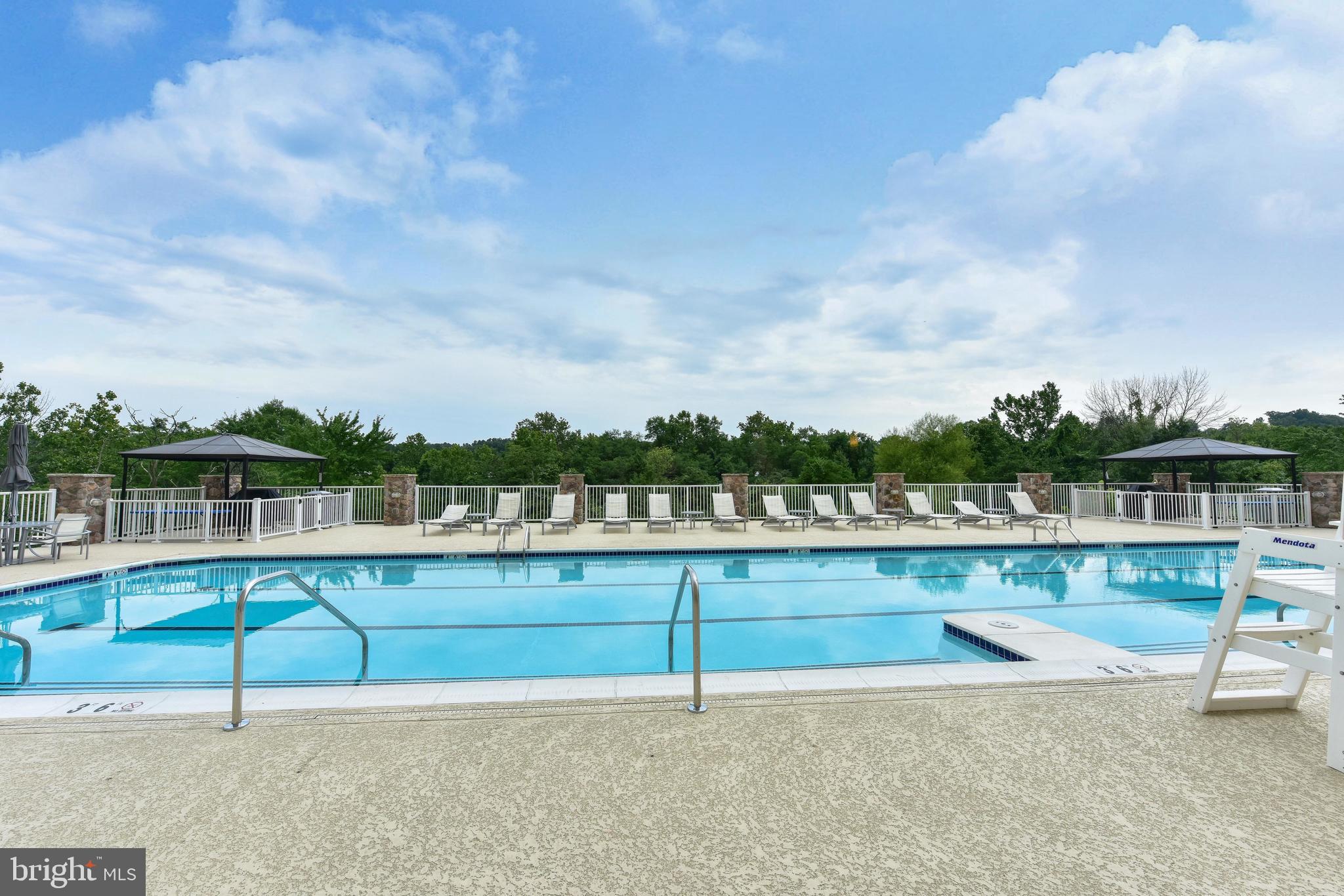 ISABELLA AT MONTICELLO MEWS - Residential