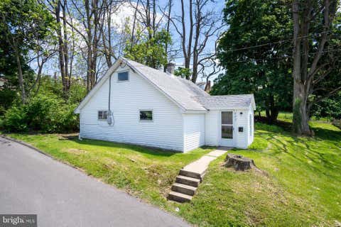 Homes For Sale - 422 E Manchester Lane<br/> BELLEFONTE, PA 16823