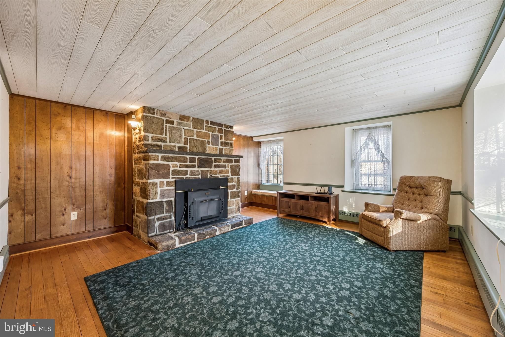 ROCK RUN - Residential