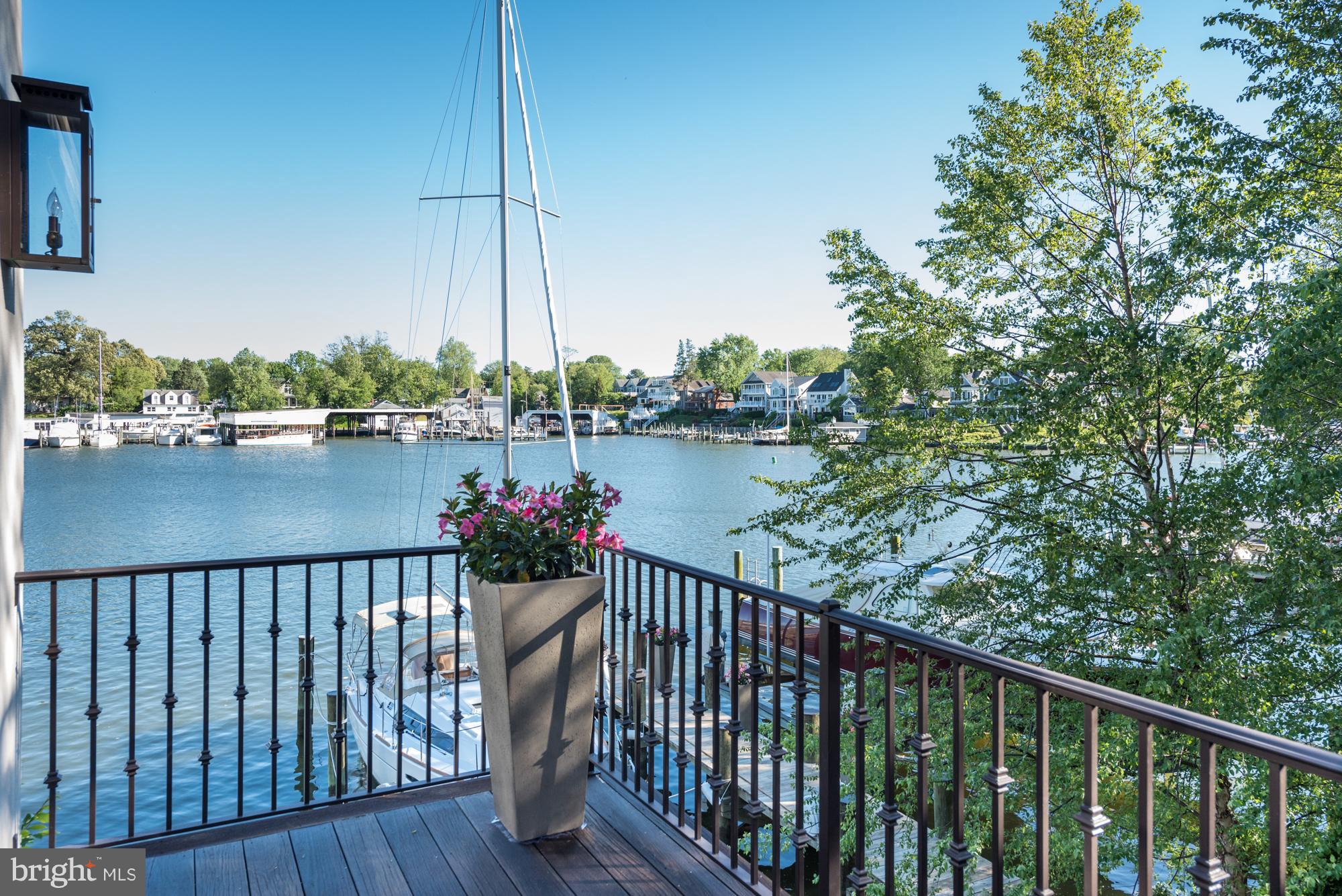 HISTORIC DISTRICT - Residential