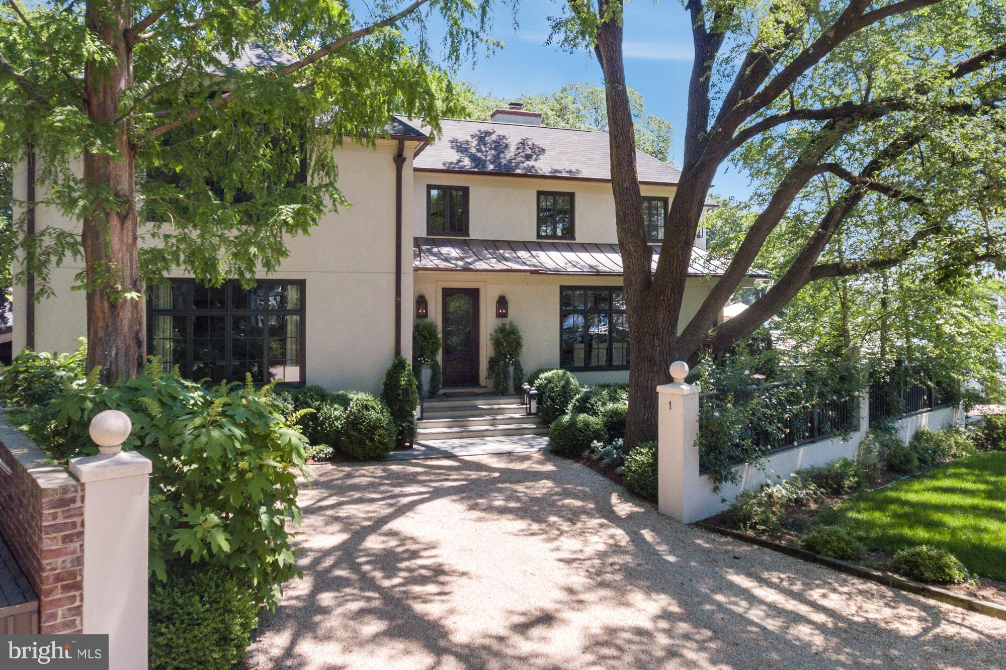 HISTORIC DISTRICT - Residential