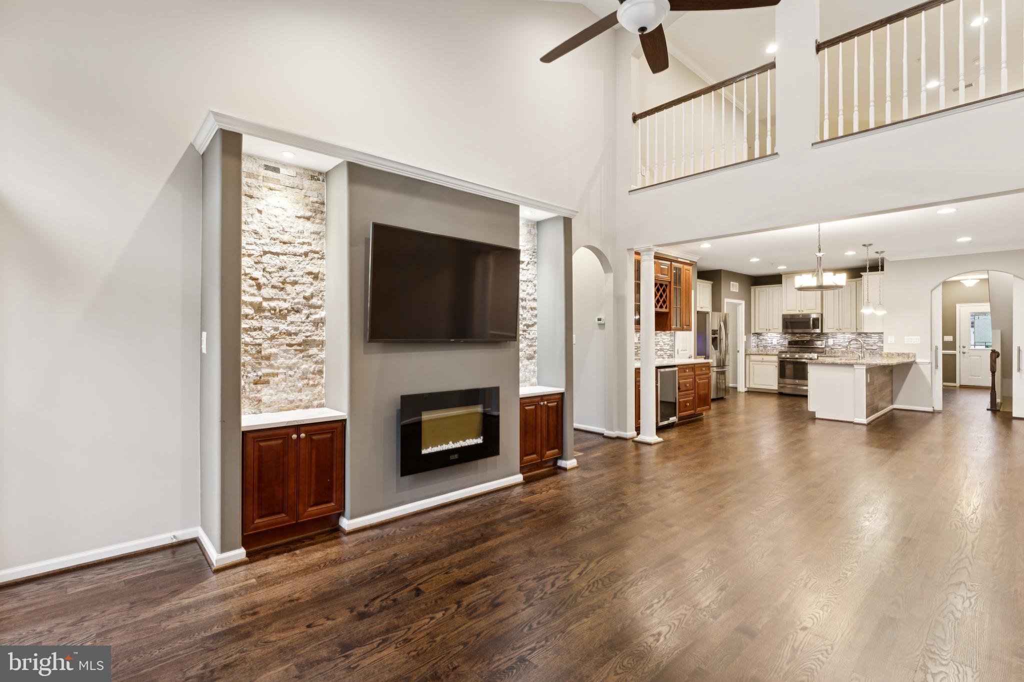 ENCLAVE AT PARK FOREST - Residential