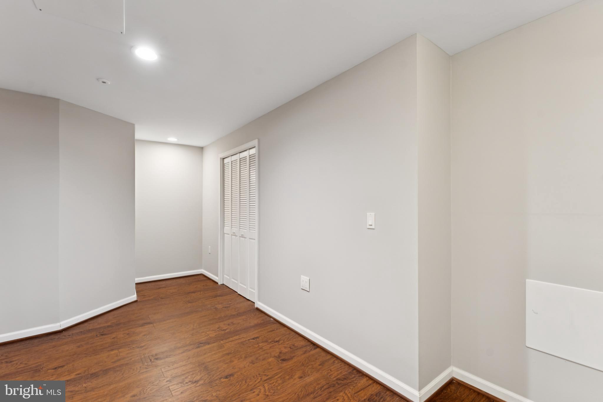 ENCLAVE AT PARK FOREST - Residential