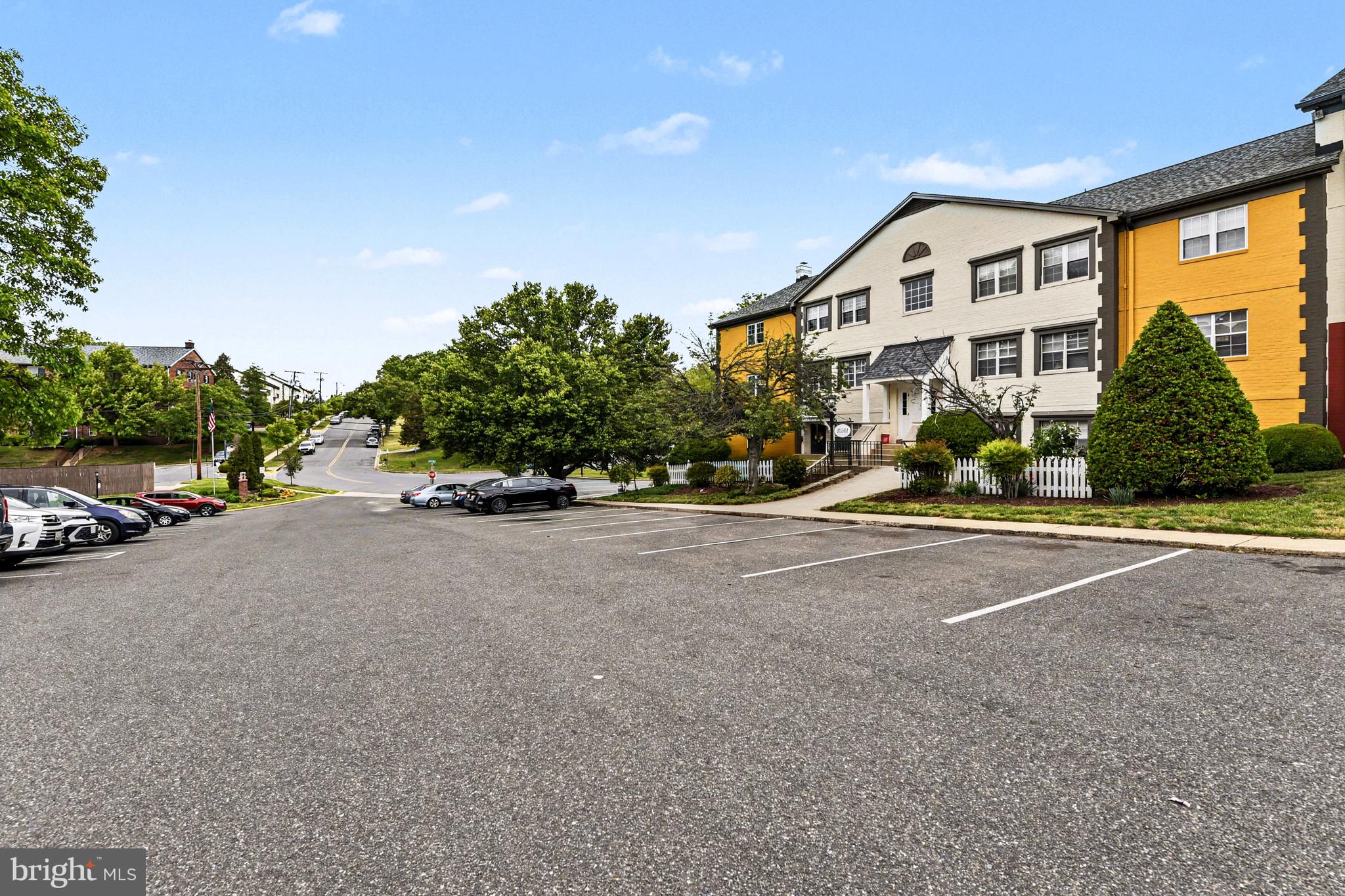 MONTPELIER VILLAGE - Residential