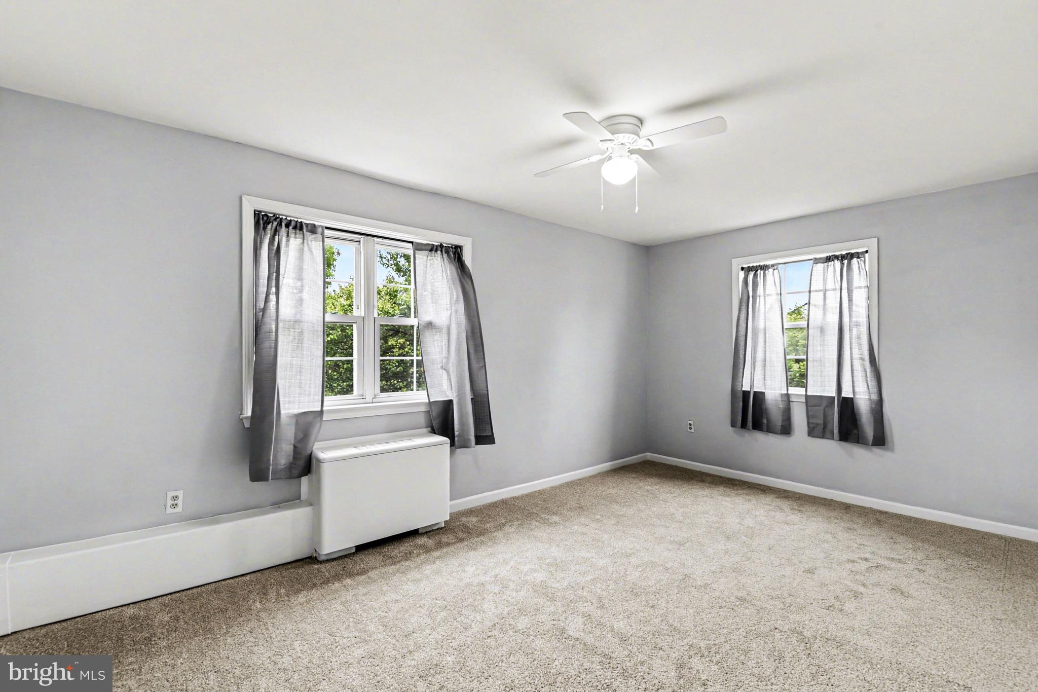 MONTPELIER VILLAGE - Residential