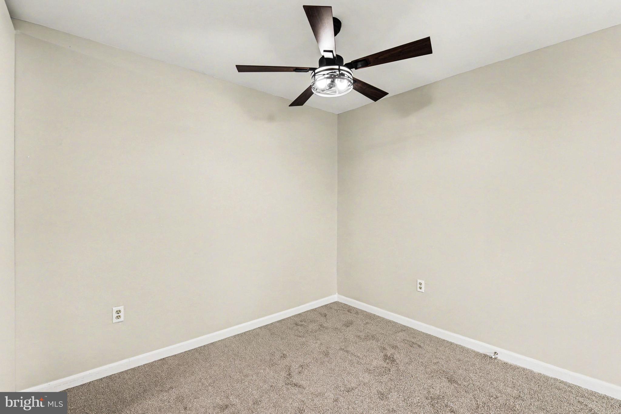 MONTPELIER VILLAGE - Residential