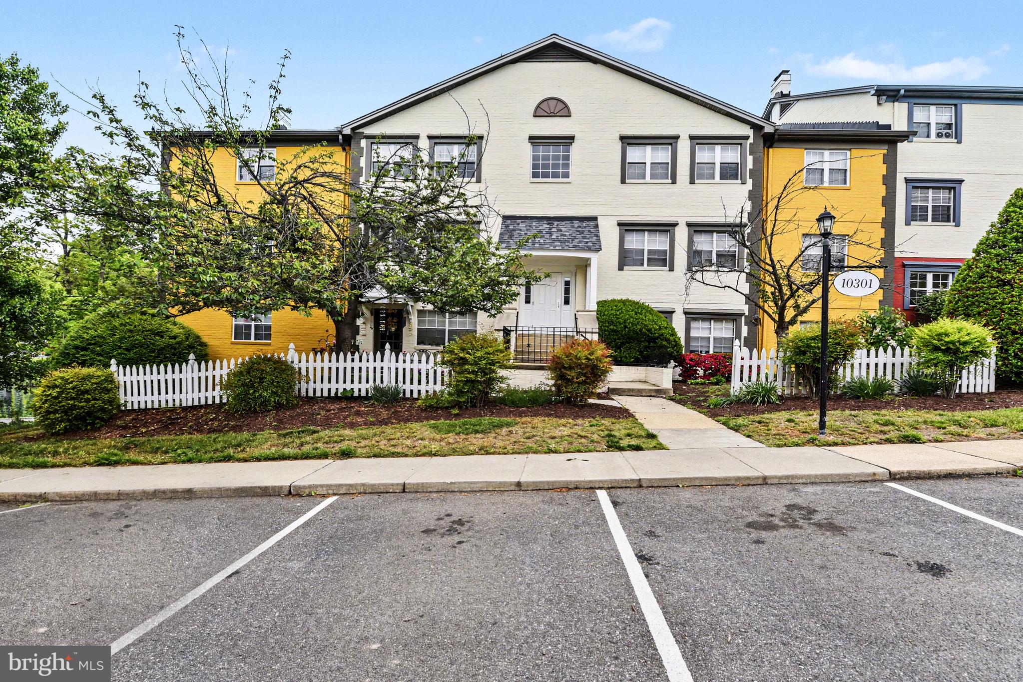 MONTPELIER VILLAGE - Residential