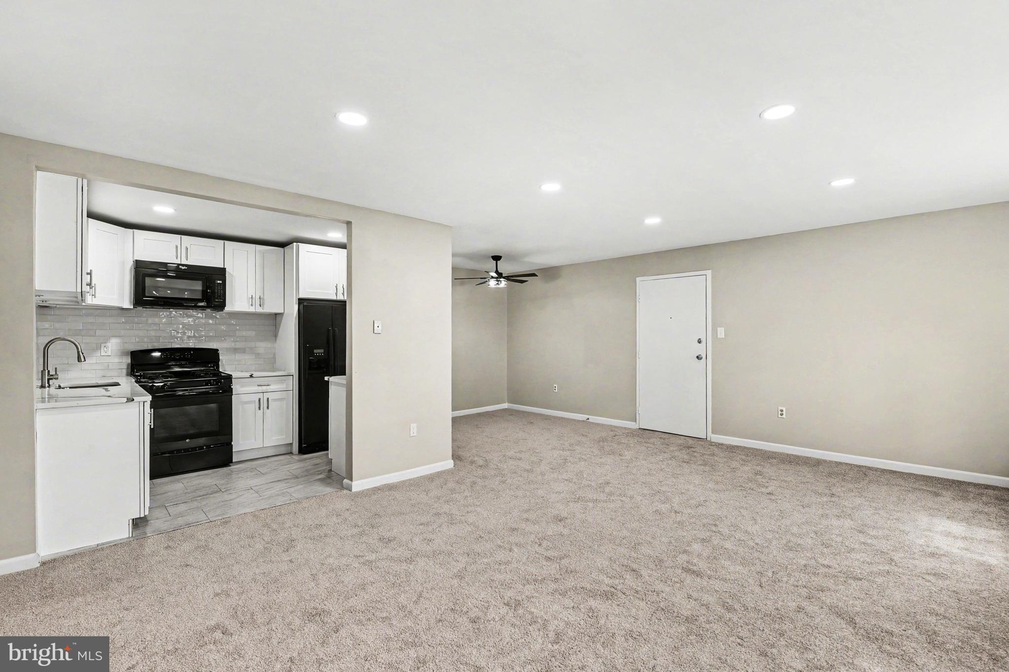 MONTPELIER VILLAGE - Residential