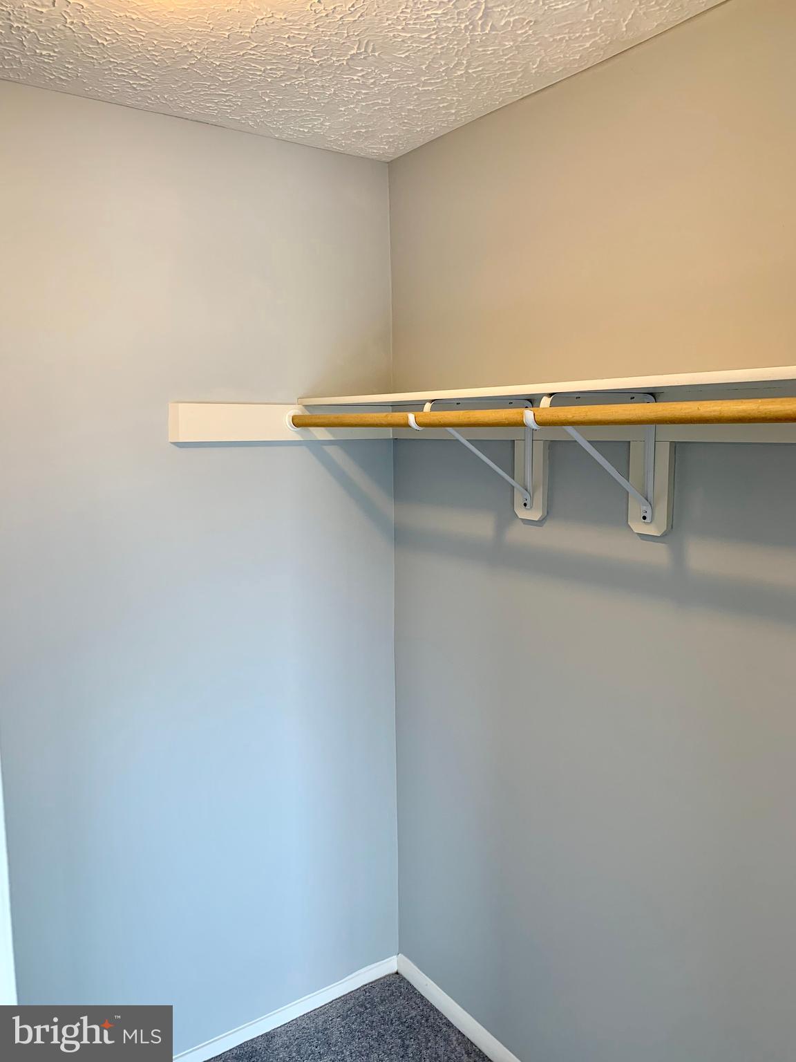 AMBERTOWNE - Residential Lease