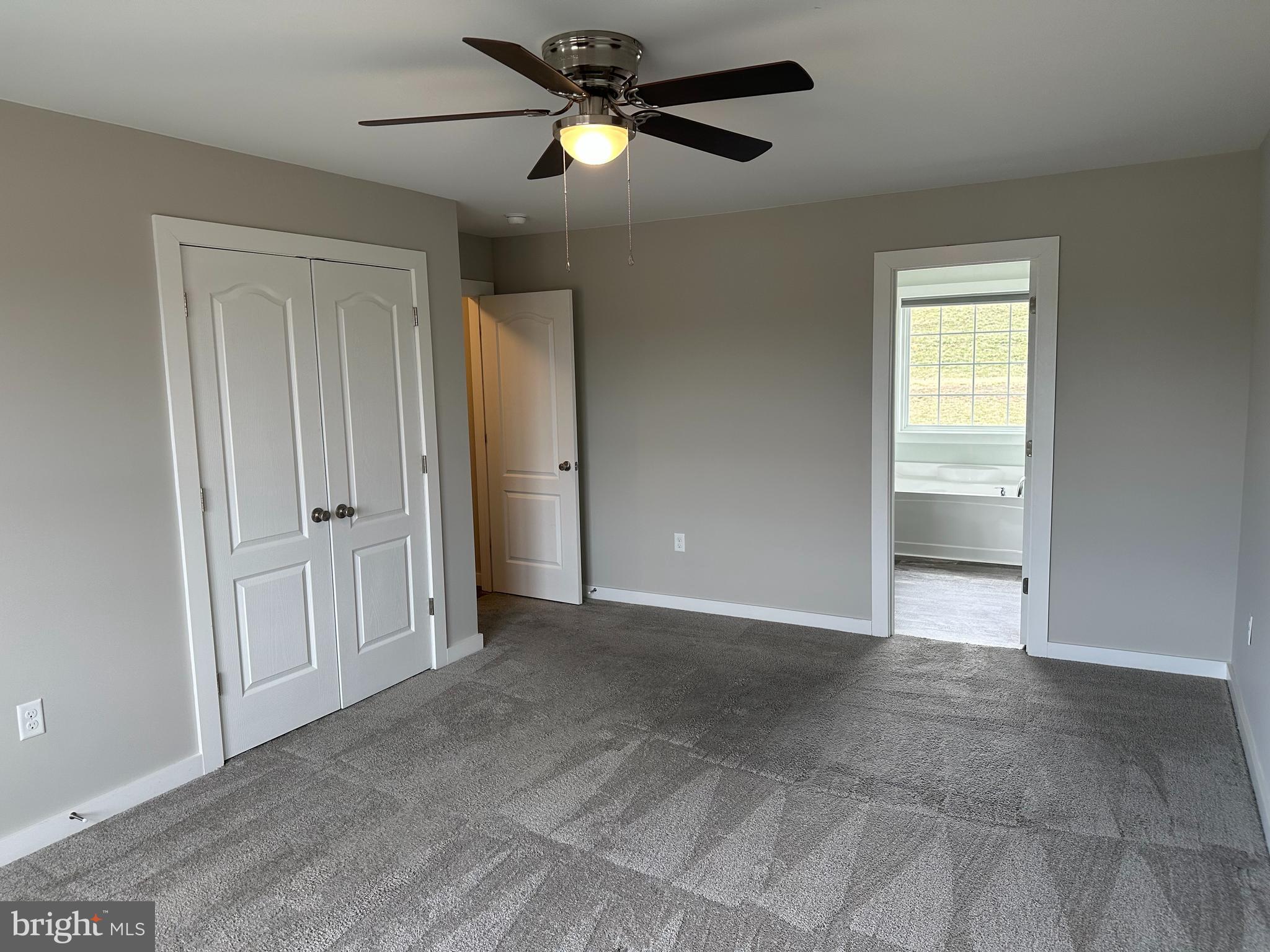 PEBBLE RIDGE - Residential