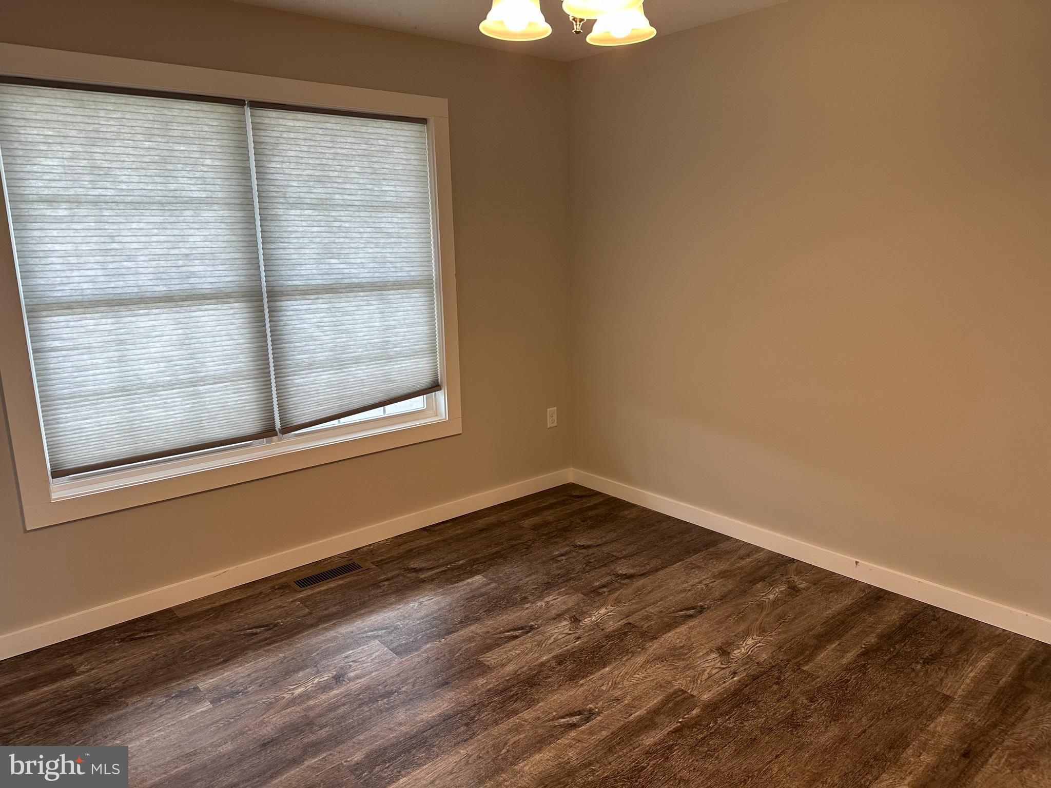 PEBBLE RIDGE - Residential