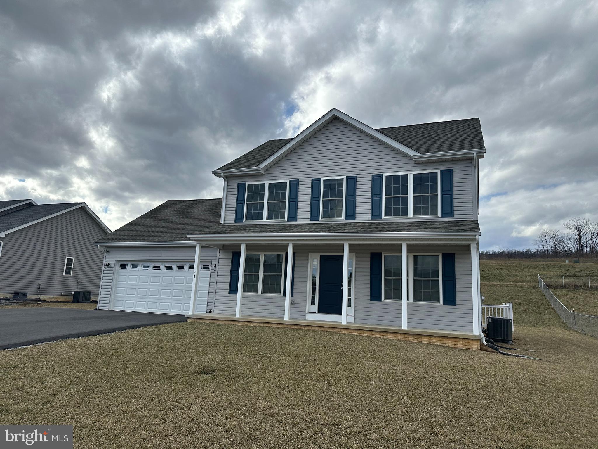 PEBBLE RIDGE - Residential